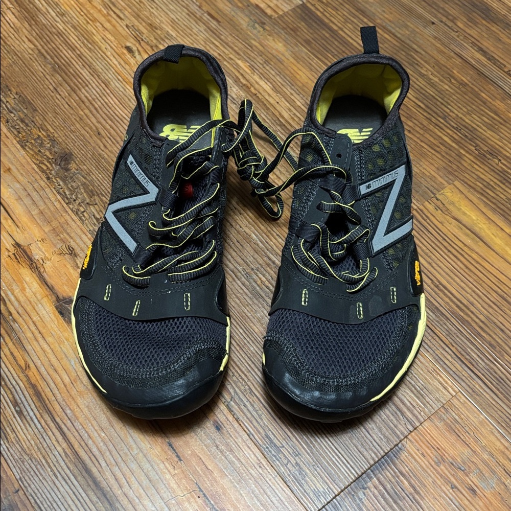 New Balance Minimus Trail Running Shoes MT10GG Men's Size 9 Barefoot Sneakers